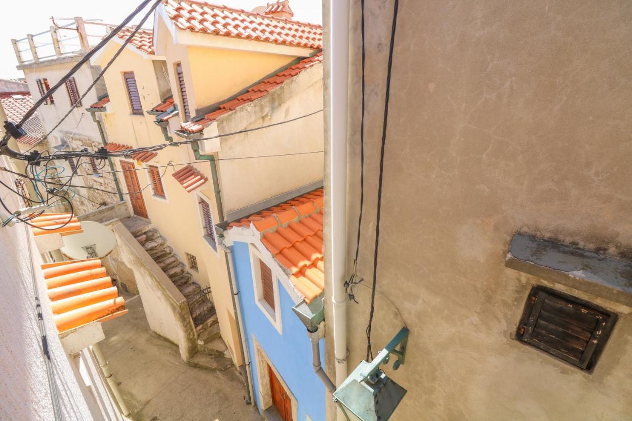 Apartment Marulic In Old Town Baška Exterior foto